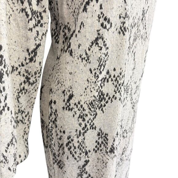 M&S Collection Snakeskin Long Sleeve Midi Sheath Knit Dress Beige Mock Neck sz 8 - Picture 3 of 16